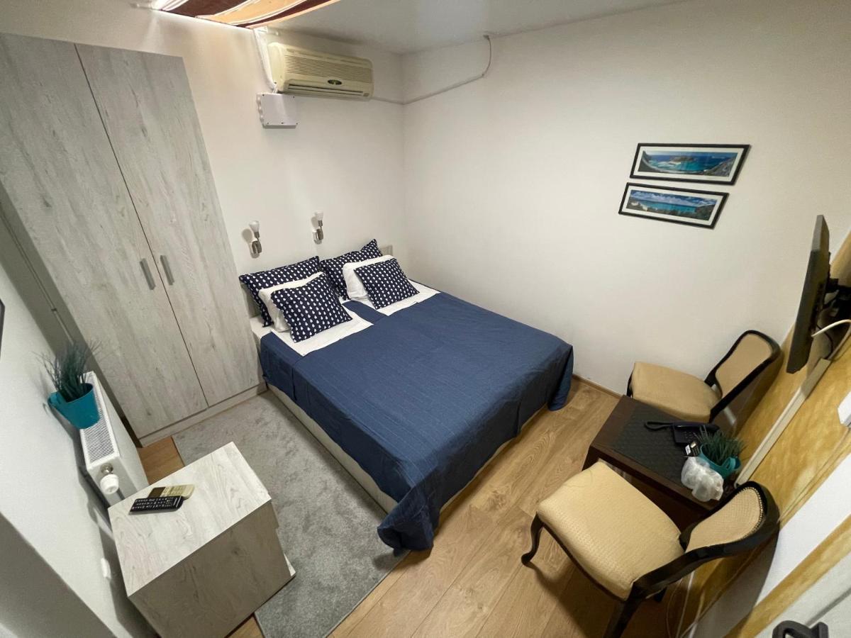 TEPIĆ Garni Hotel Restoran Temerin Esterno foto
