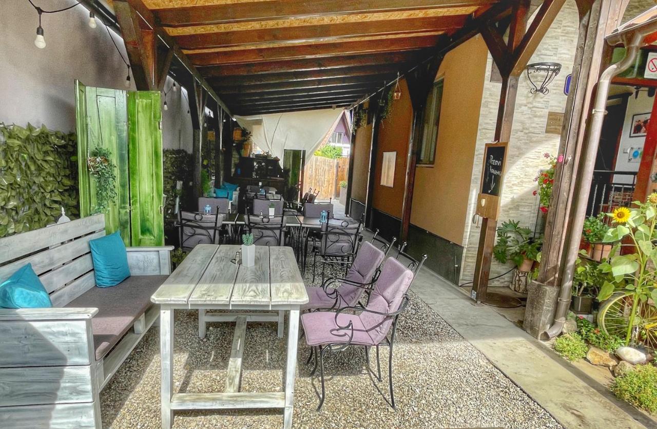 TEPIĆ Garni Hotel Restoran Temerin Esterno foto