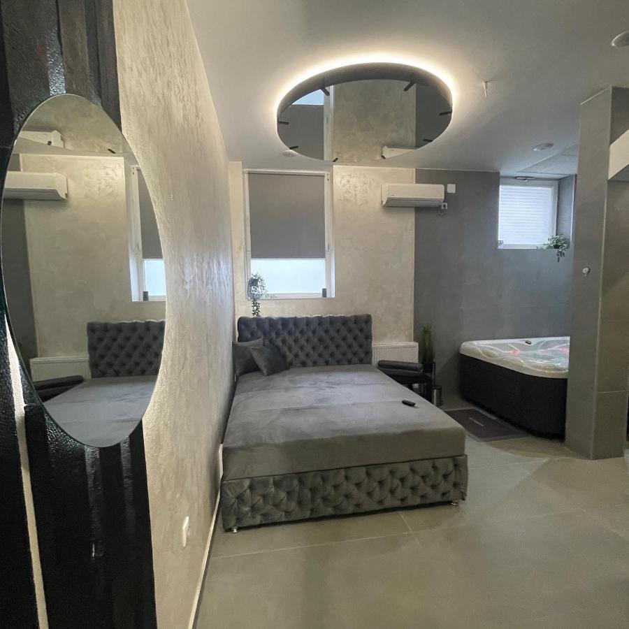 TEPIĆ Garni Hotel Restoran Temerin Esterno foto