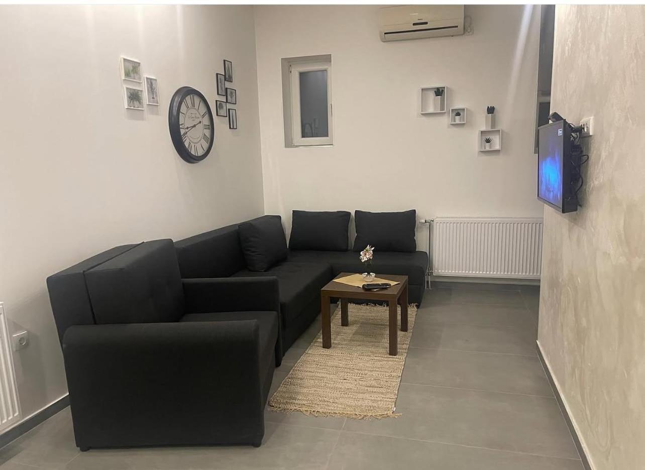 TEPIĆ Garni Hotel Restoran Temerin Esterno foto
